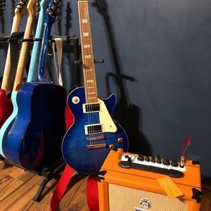 Meet your Posher, Robby